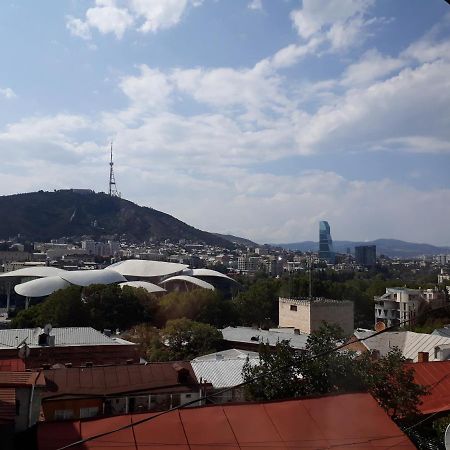 2 Bedroom Apartment In Chugureti Tbilisi Exterior foto